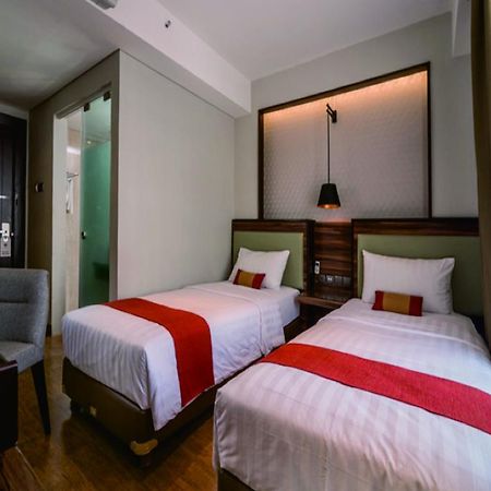 Sotis Hotel Джакарта Екстериор снимка