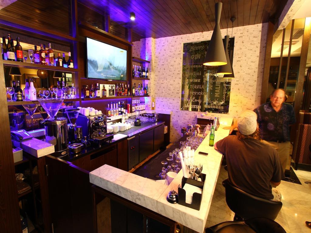 Sotis Hotel Джакарта Екстериор снимка