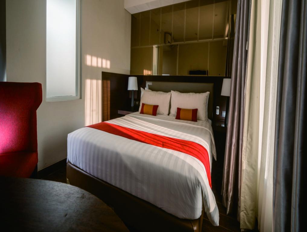 Sotis Hotel Джакарта Екстериор снимка