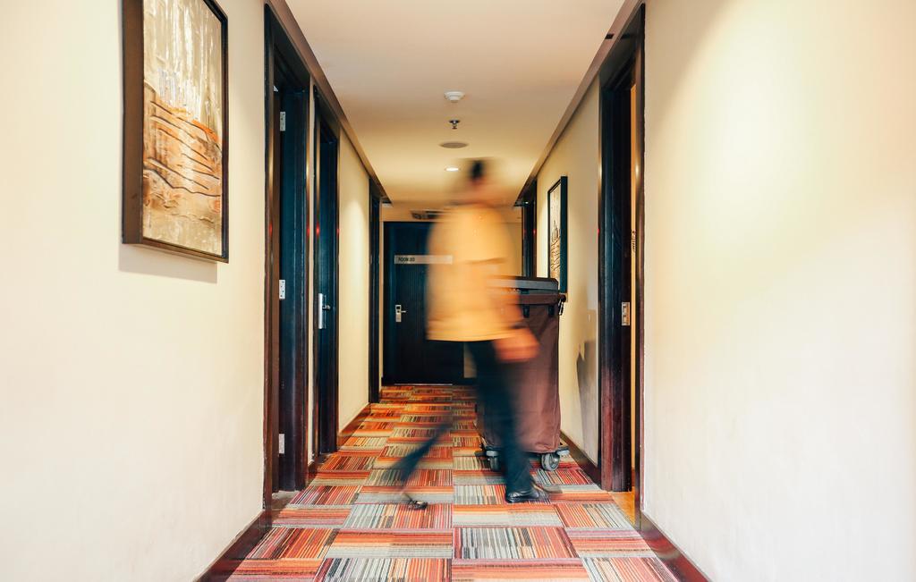 Sotis Hotel Джакарта Екстериор снимка