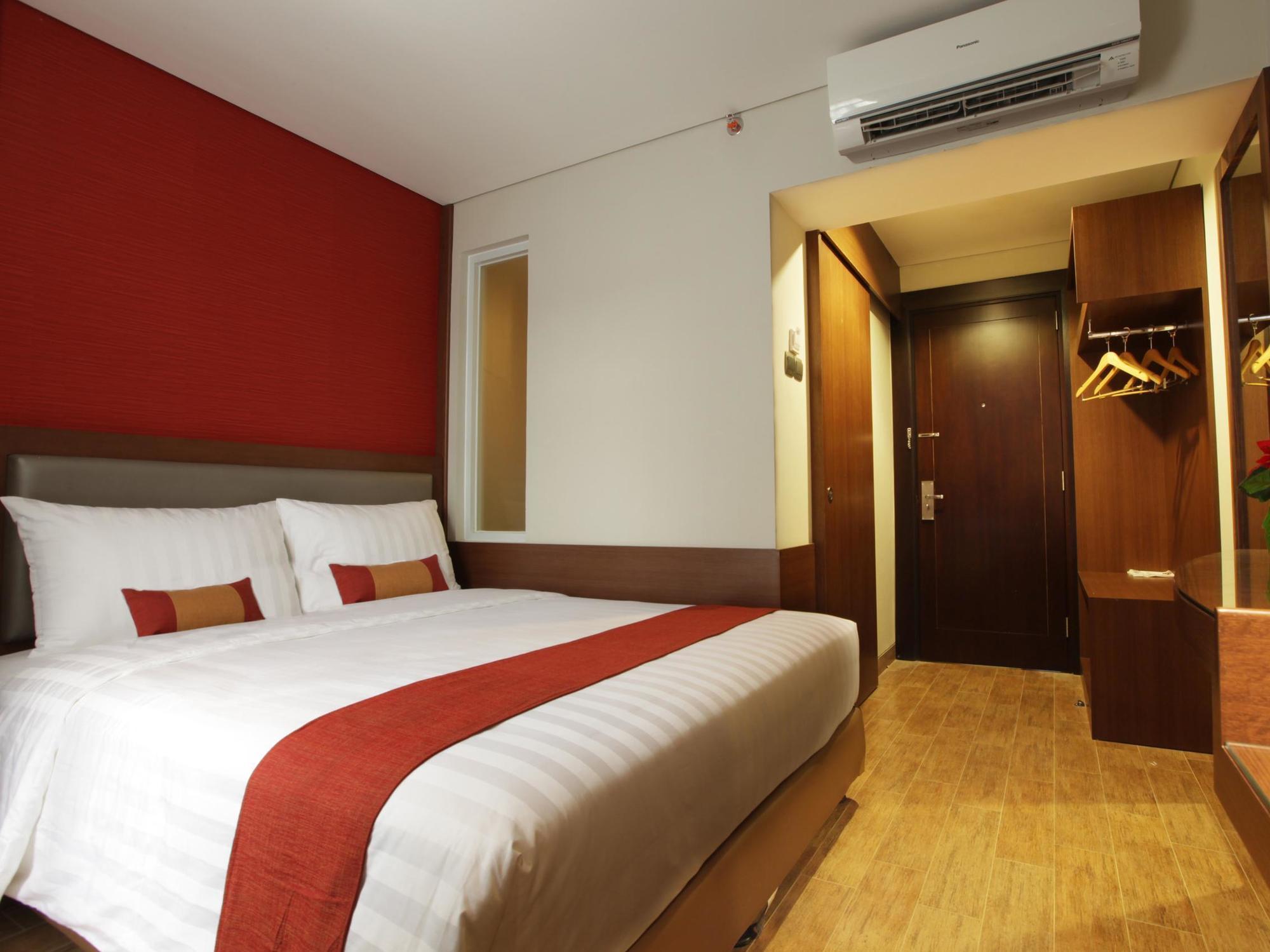 Sotis Hotel Джакарта Екстериор снимка