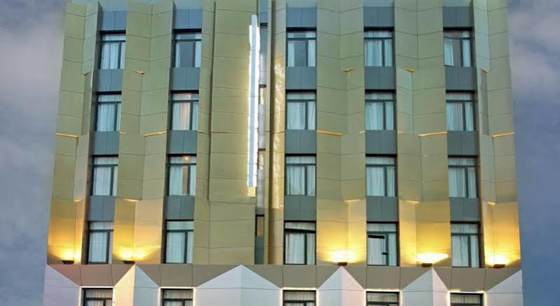 Sotis Hotel Джакарта Екстериор снимка